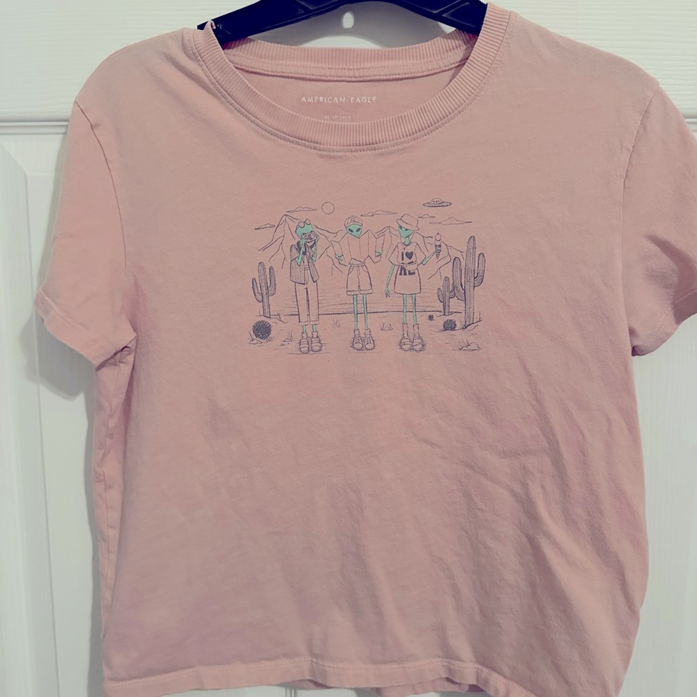 American Eagle Aliens t-shirt - XS